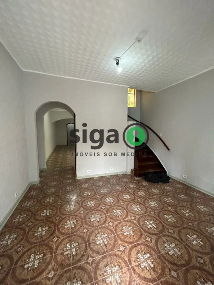 Imagem Casa Ampla com 260m², 6 quartos, 1 vaga - disponível para venda e locação!
