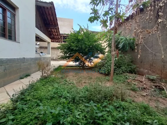 Imagem Casa com 3 quartos no bairro Iguaçu em Ipatinga