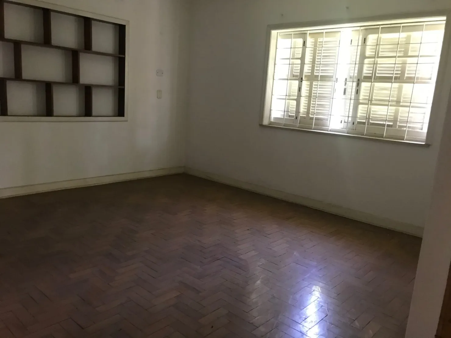 Foto do imóvel Casa à venda 4 Quartos, 1 Suite, 2 Vagas, 600.34M², Centro, Pindamonhangaba - SP