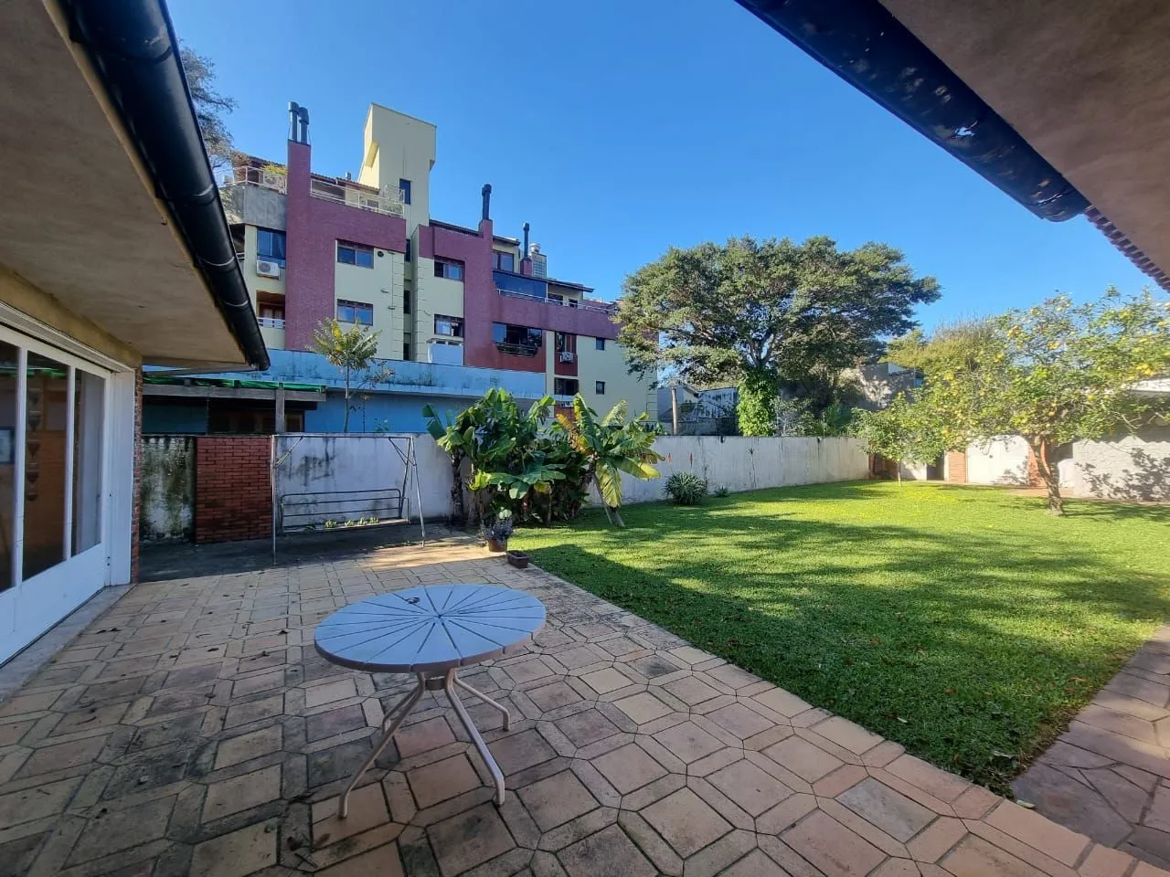 Imagem Casa Térrea em Ipanema com Terreno de 1064 Metros