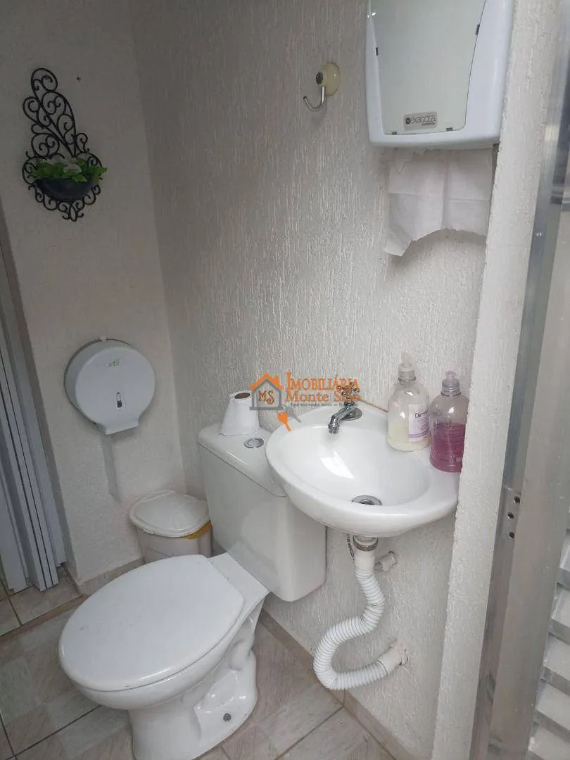 Imagem Casa com 3 dormitórios à venda, 205 m² por R$ 480.000,00 - Jardim Divinolândia - Guarulhos/SP
