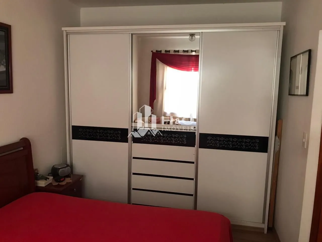 Imagem Sobrado em Condomínio Fechado à Venda na Vila Granada - 154m² de Área Útil