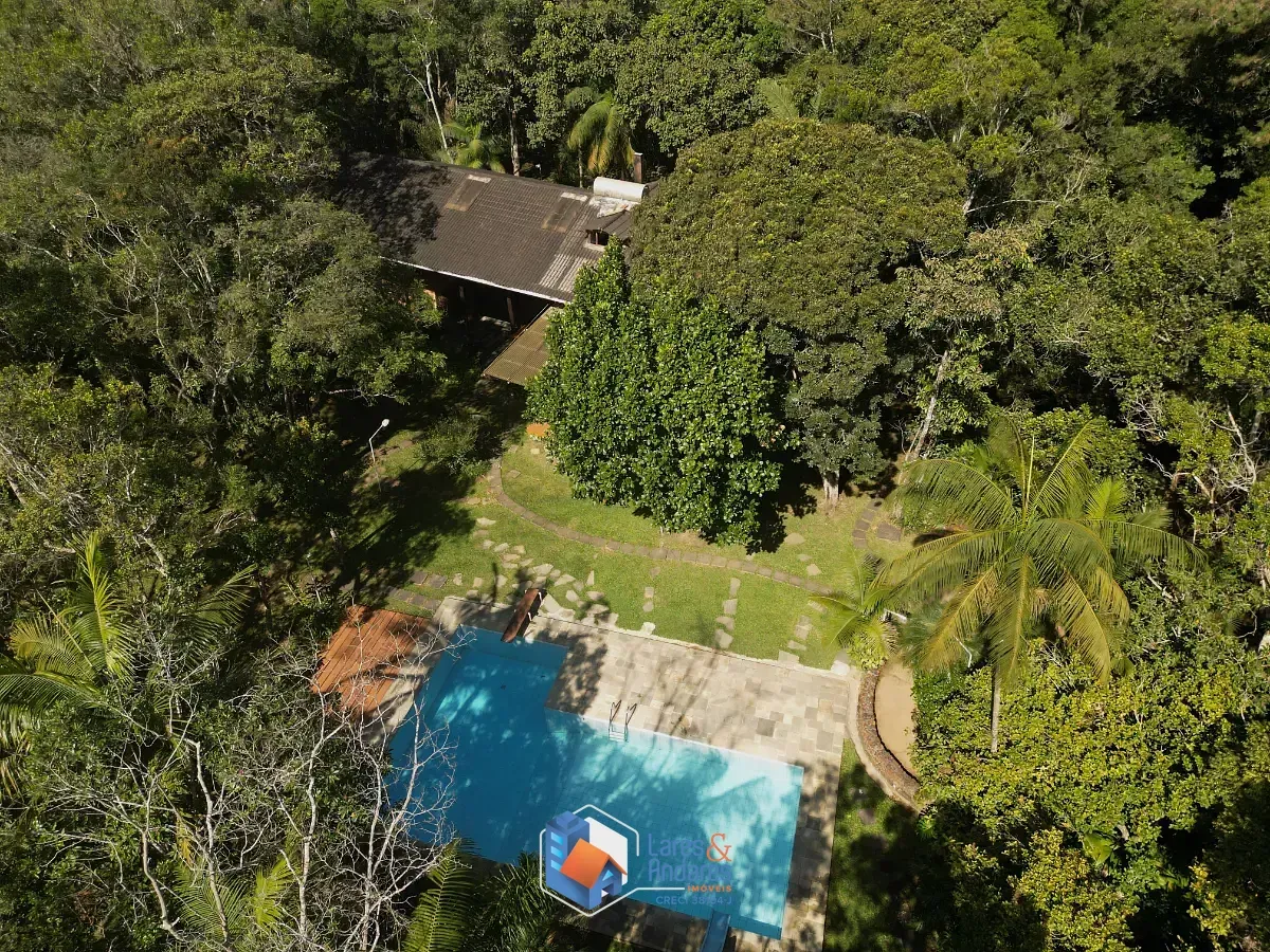 Foto do imóvel Casa comercial para venda em Parelheiros, 357m² em Estrada Engenheiro Marsilac