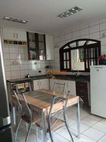 Imagem Sobrado para compra no Jardim Moreira com 3 dormitórios à venda, 144 m² por R$ 600.000 - Jardim Moreira - Guarulhos/SP