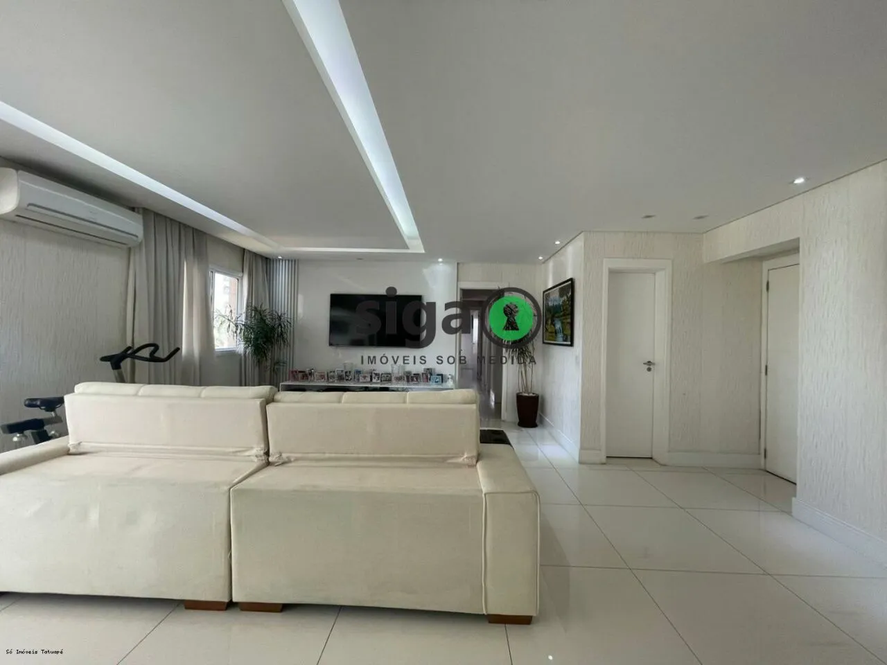 Imagem Luxo e Conforto no Tatuapé: 163m² Mobiliado, 4 Dorms (2 Suítes) e Lazer de Clube