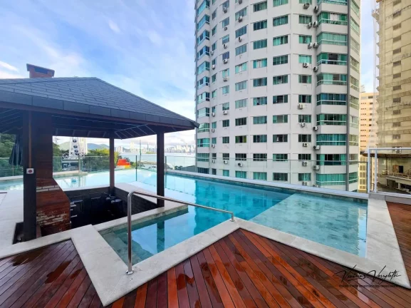 Imagem Apartamento Quadra Mar para Venda em Balneário Camboriú / SC no bairro Pioneiros