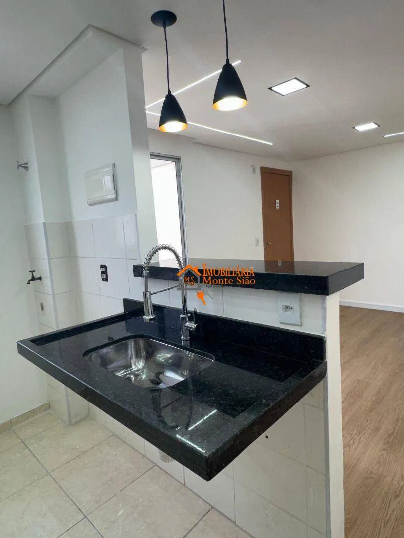 Imagem Apartamento com 2 dormitórios à venda, 41 m² por R$ 250.000,00 - Água Chata - Guarulhos/SP