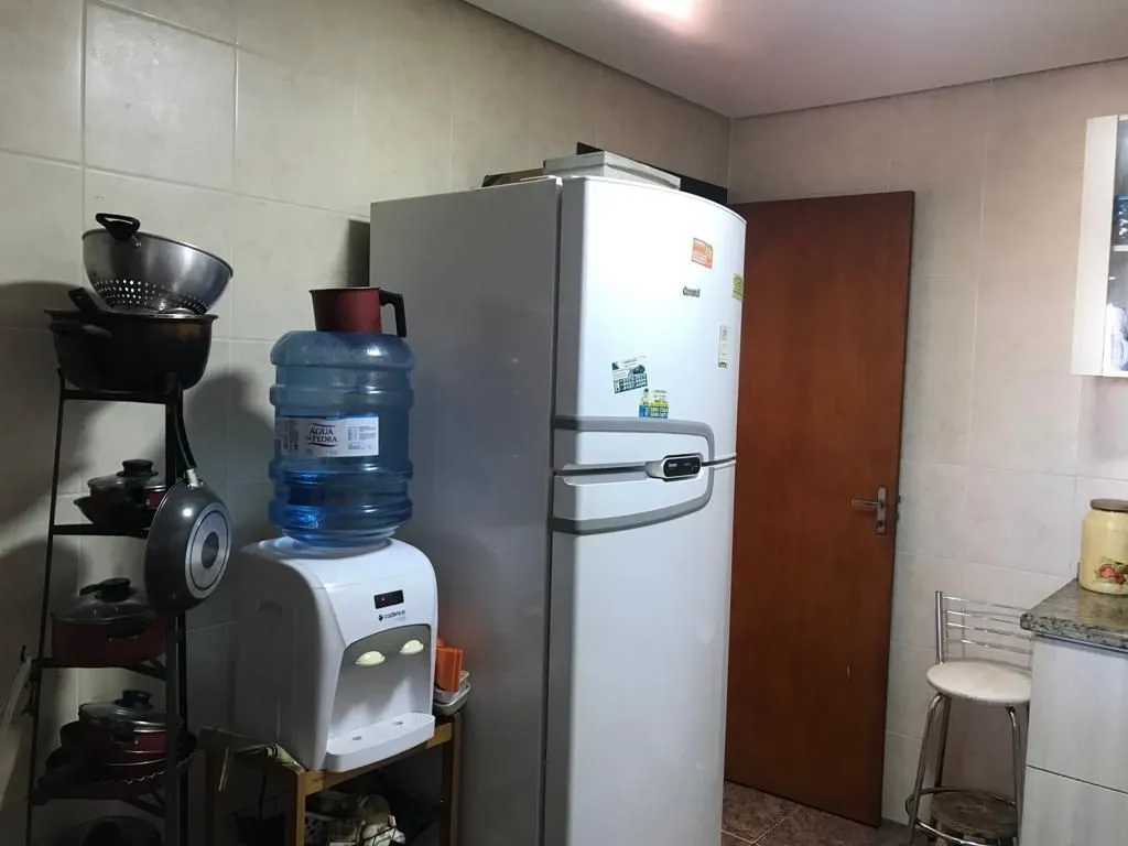 Imagem Sobrado semi mobiliado de 3 dormitorios sendo uma suite no bairro Hipica