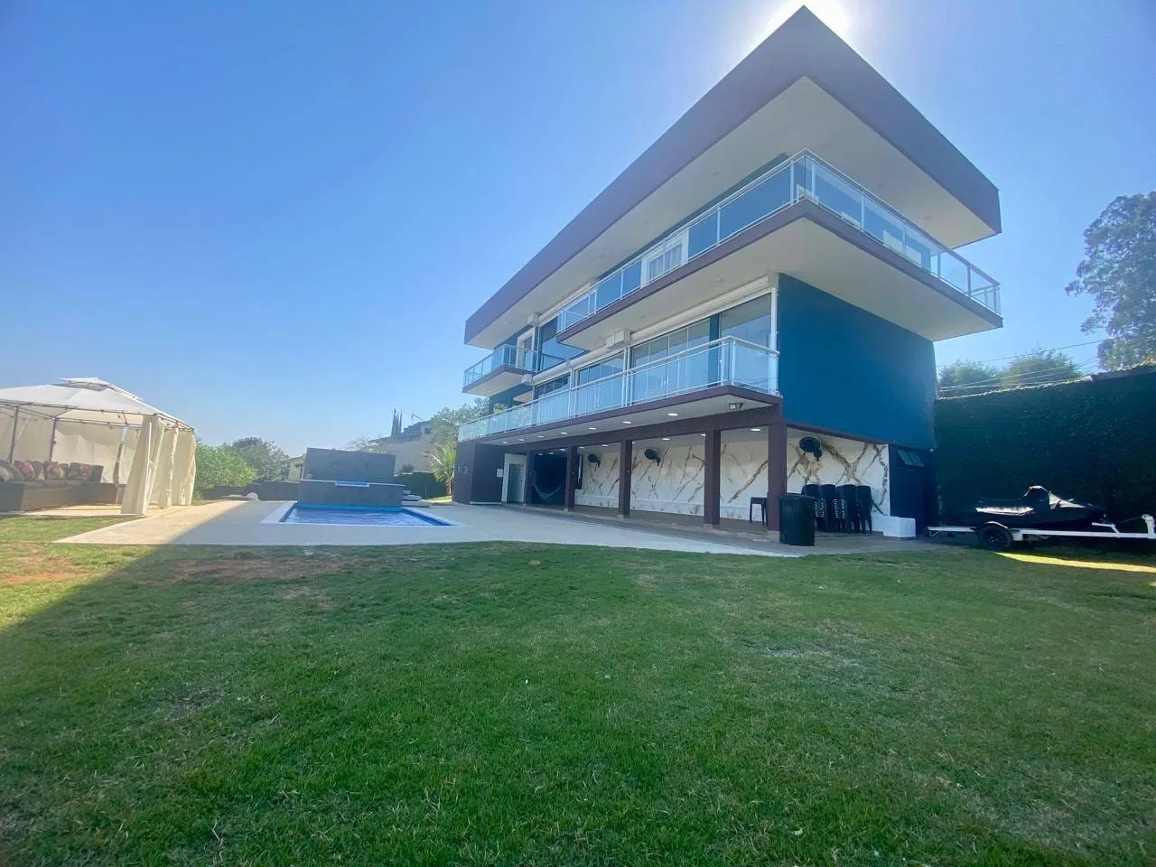 Imagem Casa à venda 3 Quartos, 3 Suites, 6 Vagas, 1400M², Granjas Rurais Reunidas São Judas Tadeu, Taubaté - SP