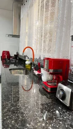 Imagem Sobrado com 3 dormitórios à venda, 84 m² por R$ 468.000,00 - Caiçara - Praia Grande/SP