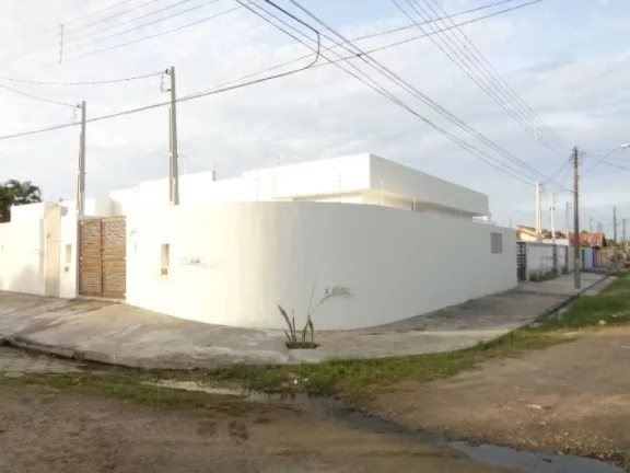 Foto do imóvel Casa Geminada 71 m 2 doms/1 Suíte 2 vagas próximo a praia