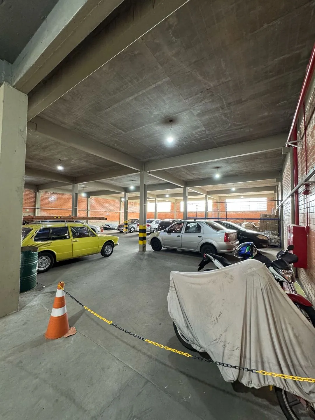 Imagem Pavilhão à venda em Caxias do Sul, De Lazzer, 1022m2