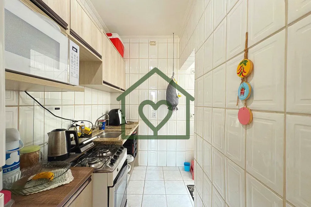 Imagem Este apartamento de 55m² privativos, totalmente reformado, é ideal para quem busca conforto, funci...