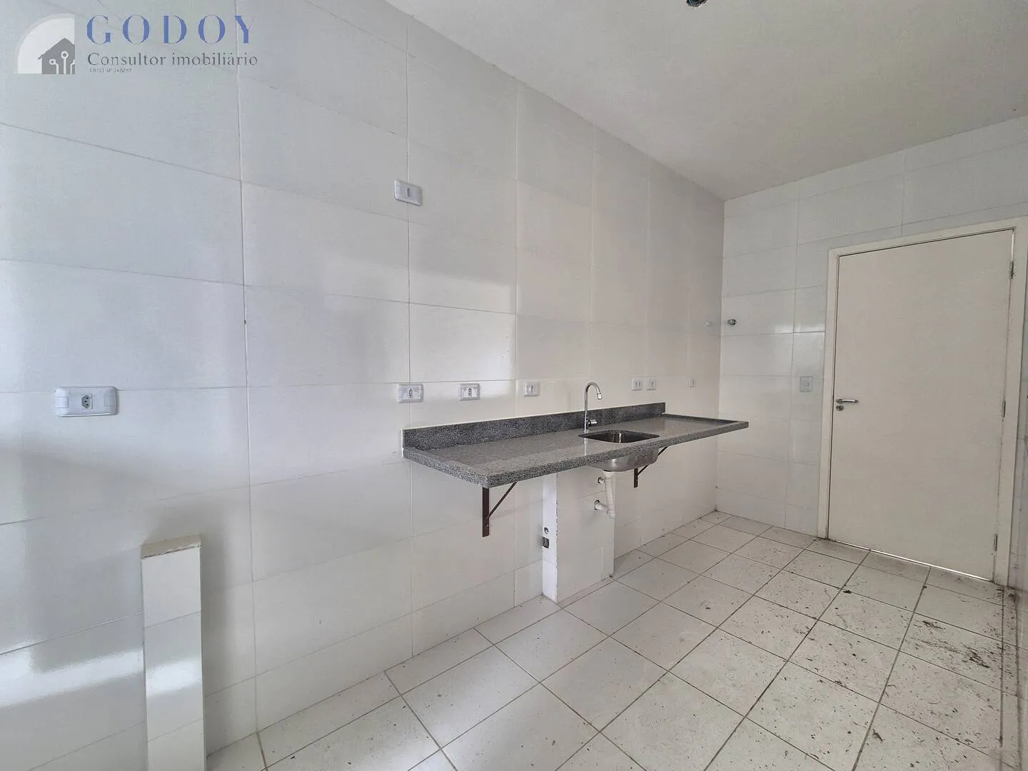 Imagem Linda casa à venda no Condomínio Reserva Anauá, em Pindamonhangaba - SP