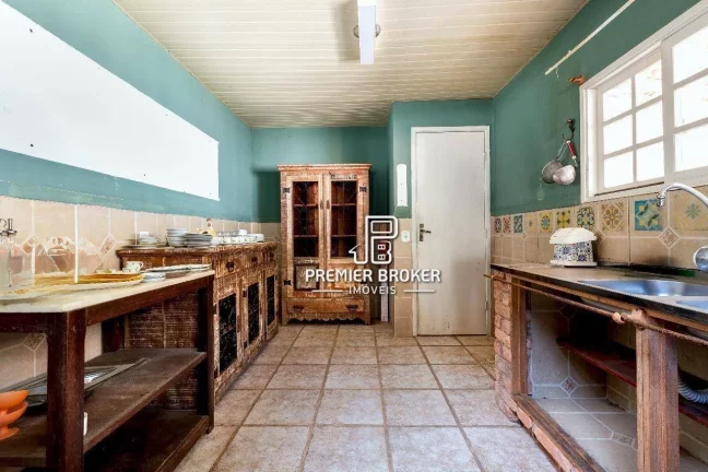 Imagem Casa à venda, 400 m² por R$ 880.000,00 - Córrego das Pedras - Teresópolis/RJ