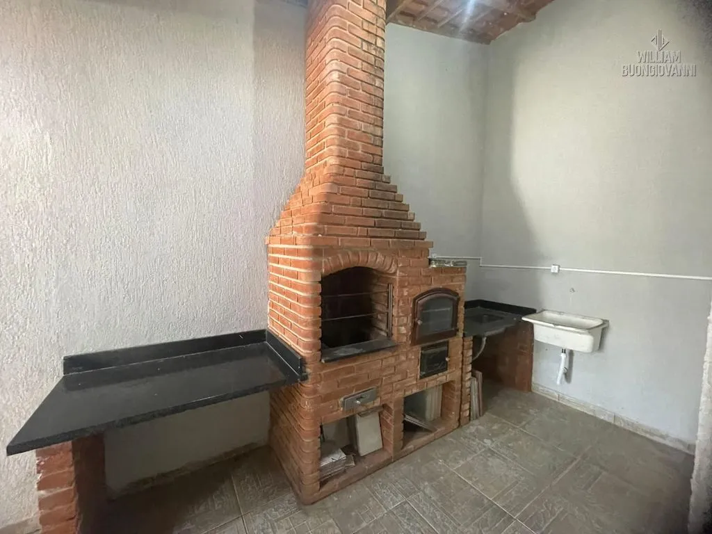 Imagem Residência na Praia Grande, com 3 quartos, sendo 1 suíte, e churrasqueira.