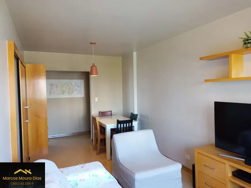Imagem Apartamento com 1 dormitório e 1 Vaga de Garagem, fácil acesso a Estação Vila Madalena