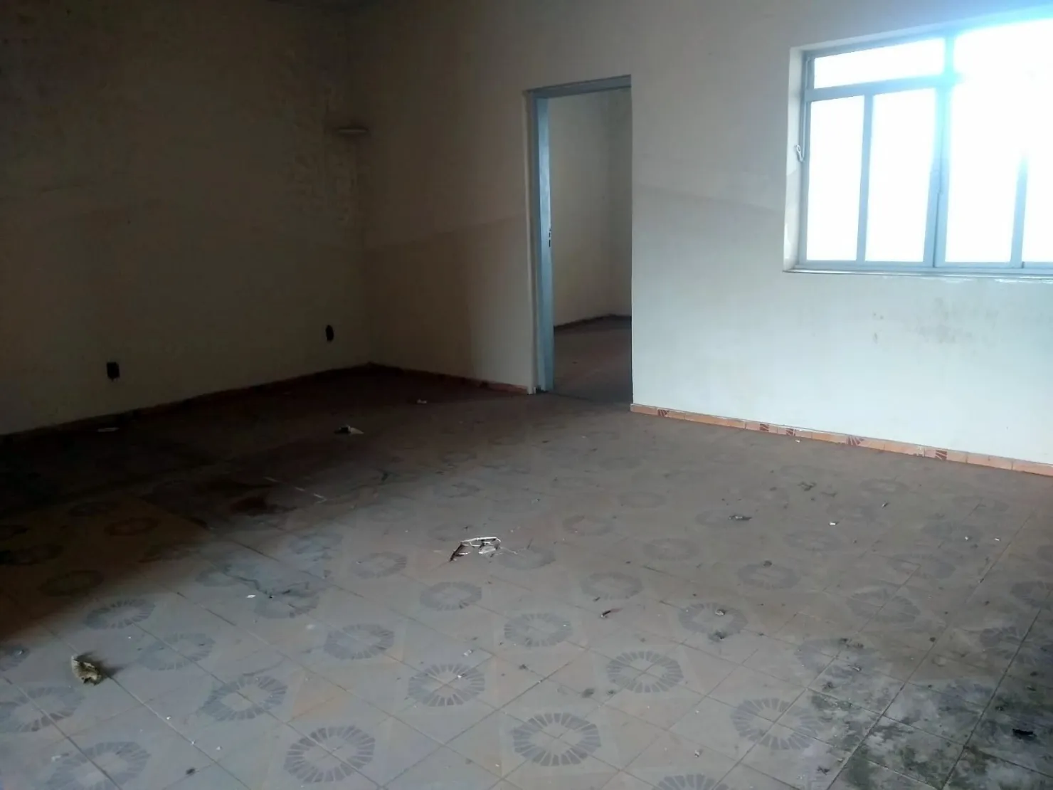 Imagem Comercial à venda 15 Quartos, 8 Suites, 4 Vagas, 350M², Ponte Alta, Aparecida - SP