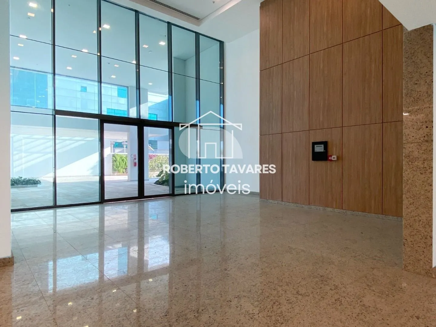 Imagem Prédio Inteiro de 10640m² no bairro Liberdade, em São Paulo