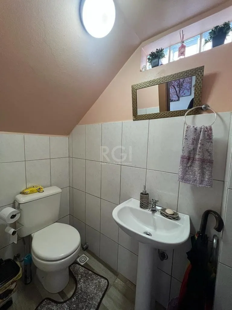 Imagem Casa 2 dormitórios, vaga de garagem, Bairro Piá
