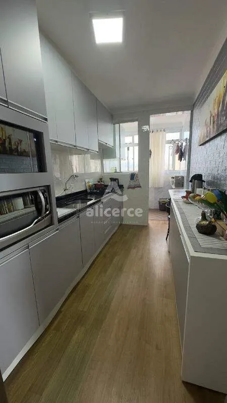 Imagem Apartamento à venda com 3 quartos , 76,1m² em Barreiros São José