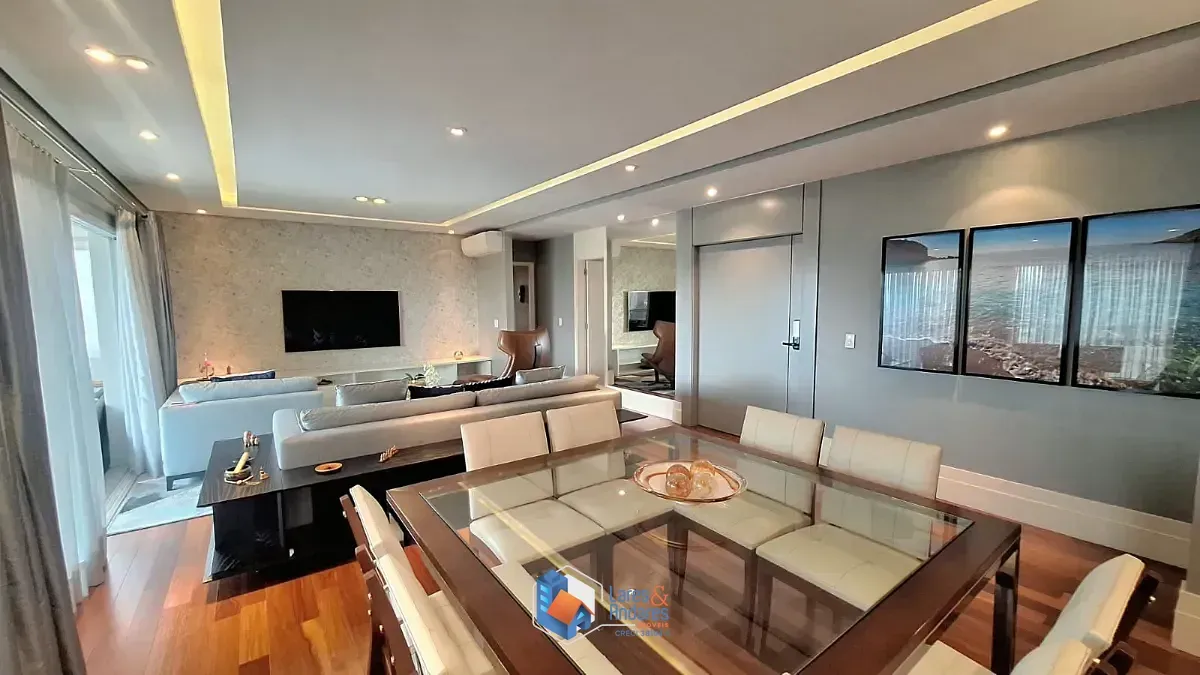 Foto do imóvel Apartamento para venda em Vila Andrade com 4 quartos, sendo 2 suítes, 211m² em Rua Itapimirum