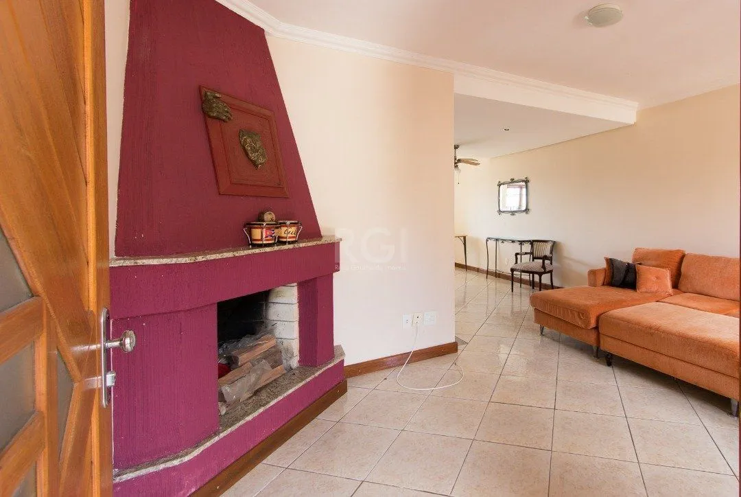 Imagem Casa para Venda - 204.75m², 3 dormitórios, sendo 1 suites, 3 vagas - Ipanema