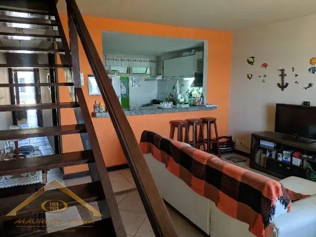 Imagem Casa em Condomínio para Venda em Cabo Frio / RJ no bairro Praia do Foguete