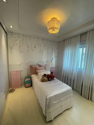 Imagem Apartamento com 3 dormitórios à venda, 138 m² por R$ 3.694.959,10 - Centro - Balneário Camboriú/SC