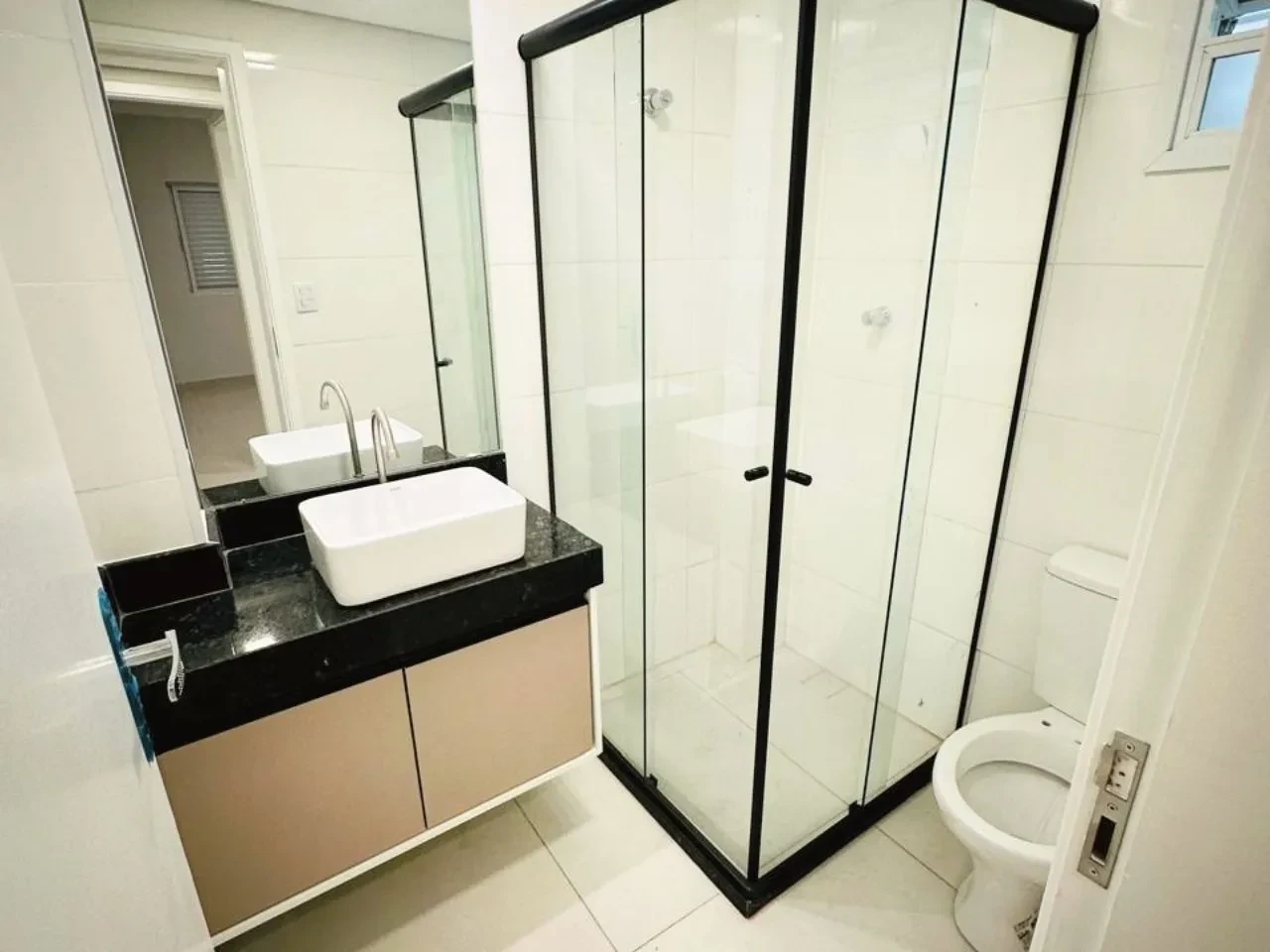 Imagem Apartamento com 2 Quartos à Venda, 63 m² em Ponta da Praia - Santos