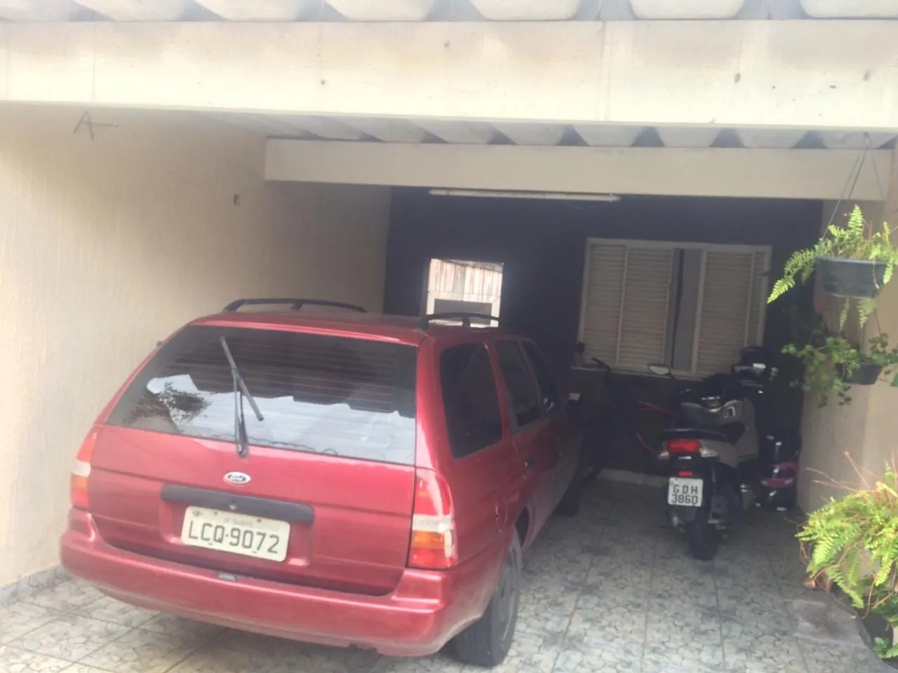 Imagem Casa à venda 4 Quartos, 1 Suite, 1 Vaga, 250M², Parque Santo Antônio, Taubaté - SP