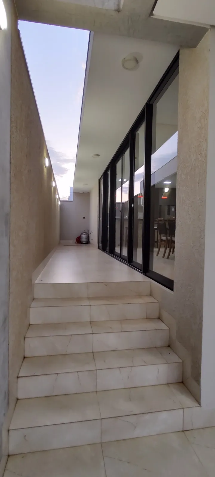 Imagem Casa 292m Umuarama-PR 182