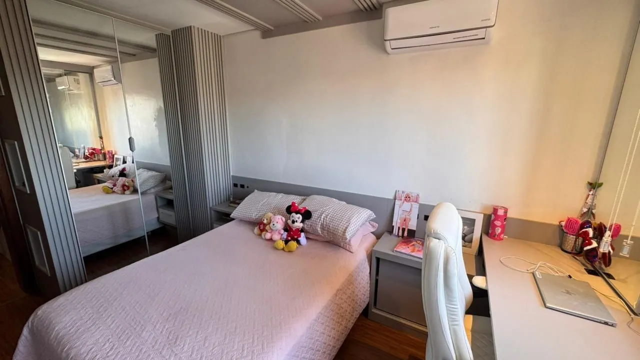 Imagem Casa Semimobiliada 3 dorm em Condomínio Fechado no Jardim Planalto