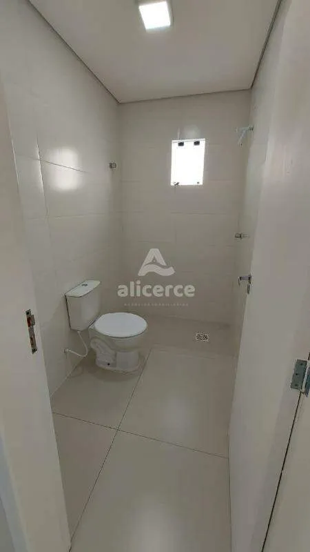 Imagem CASA 3 QUARTOS COM SUÍTE, PISCINA E EDÍCULA - SERRARIA - SÃO JOSÉ/SC