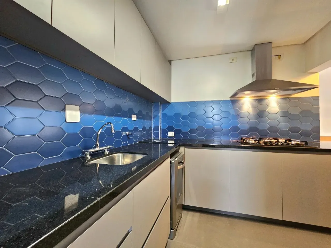 Imagem Apartamento com 2 Quartos à Venda, 87 m² em Vila Nova Conceição - São Paulo