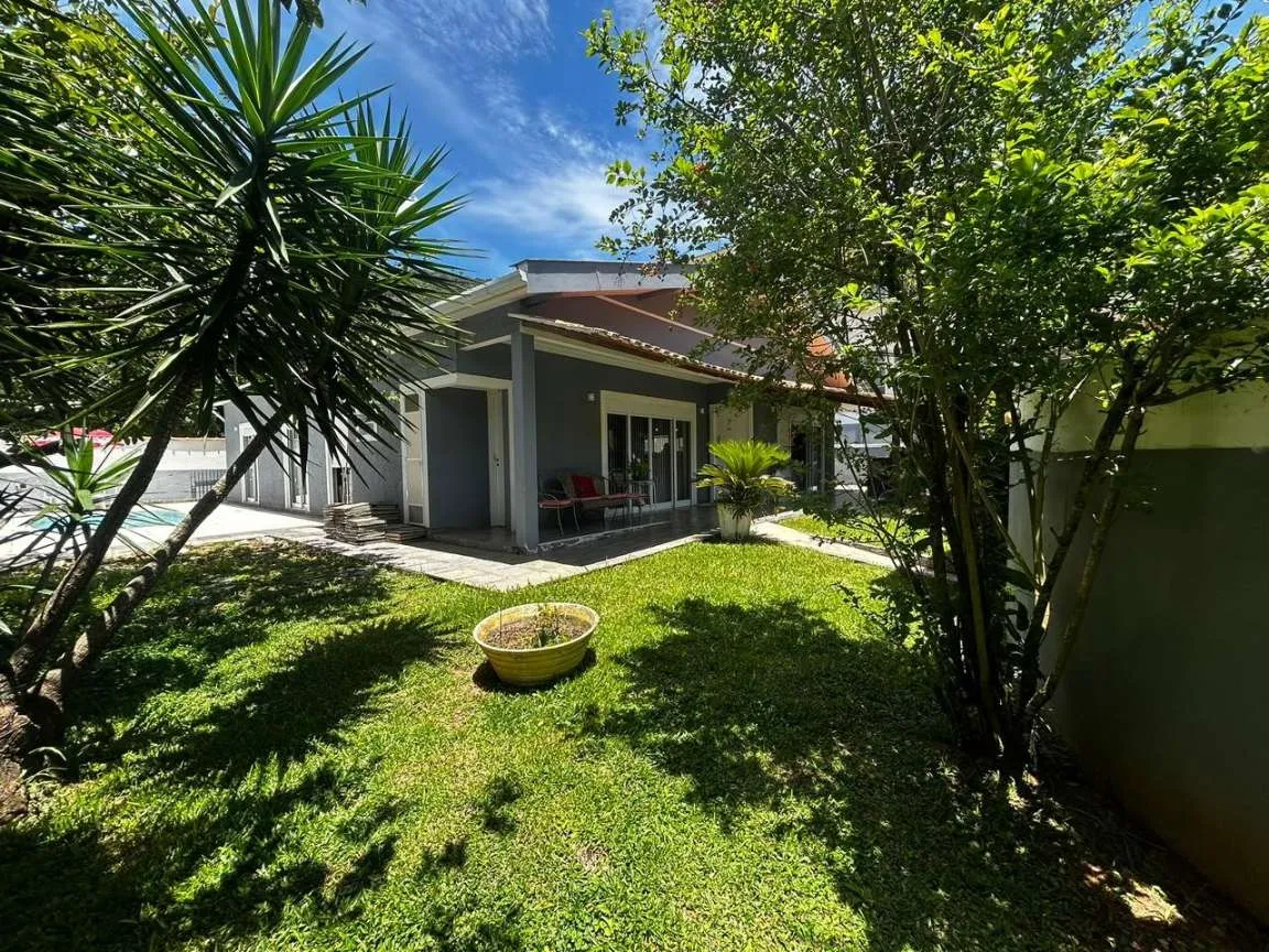 Imagem Casa para Venda em Petrópolis / RJ no bairro Mosela