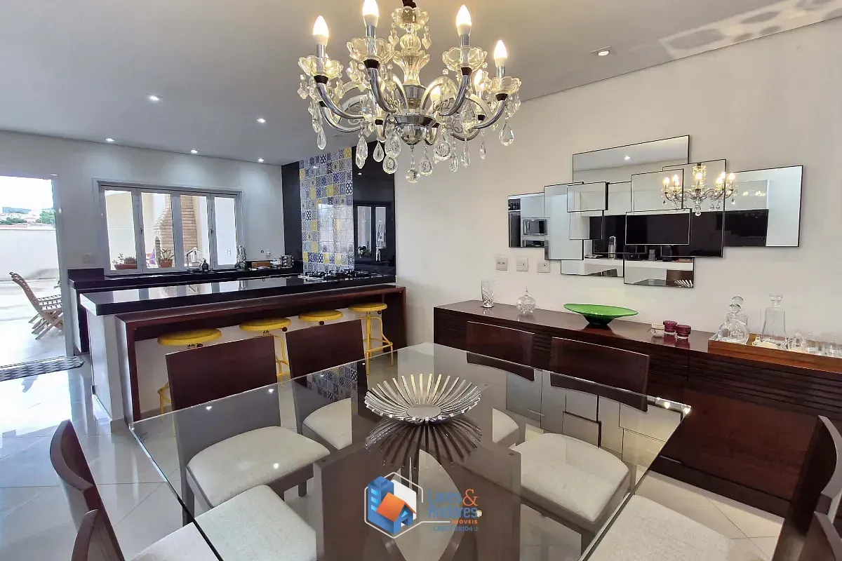 Imagem Sobrado para venda em Santa Teresinha com 3 quartos, sendo 3 suítes, 324m²