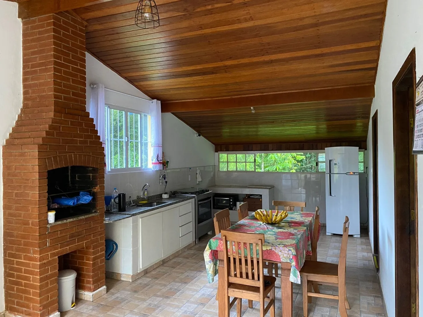 Imagem Sítio à venda 3 Quartos, 1 Vaga, 6,1276 ha, Zona Rural, Silveiras - SP