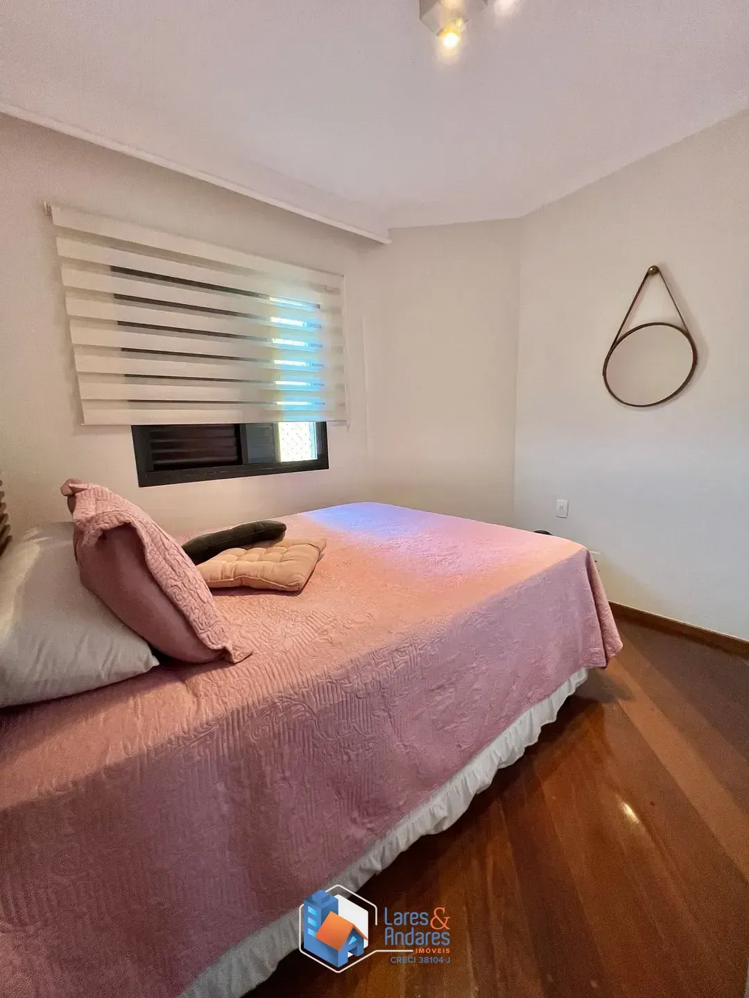Imagem Apartamento para venda em Parque São Domingos com 3 quartos, sendo 1 suíte, 174m²