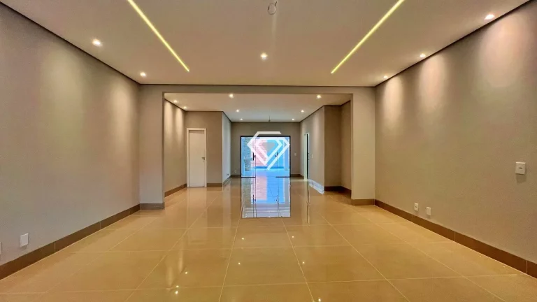 Imagem Sobrado 4 Quartos, 378 m² c/ Lazer à Venda na 106 Norte