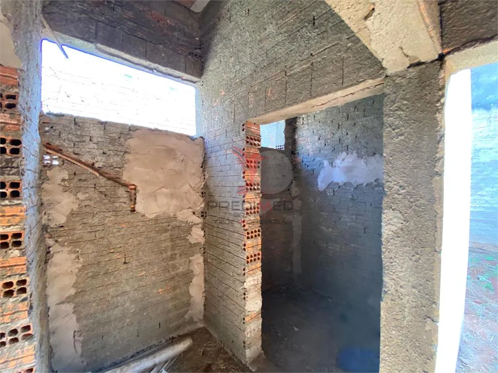 Imagem Prédio Inteiro de 395m² no bairro Jardim Ubirama, em Lençóis Paulista