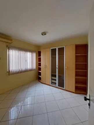 Imagem CASA RESIDENCIAL em MANAUS - AM, PARQUE 10 DE NOVEMBRO