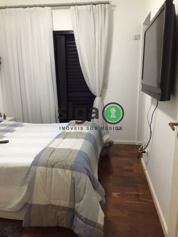 Imagem Apartamento com 240m², 4 suítes, 4 vagas, Vila Andrade -