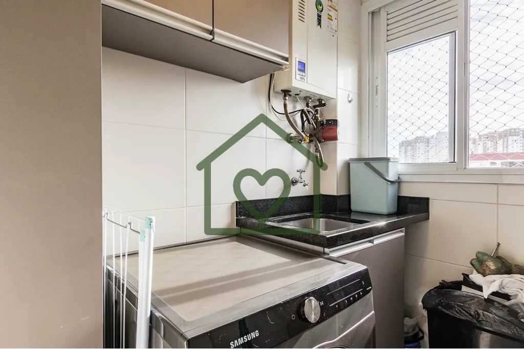 Imagem Apartamento no bairro Jardim Itu Sabará em Porto Alegre no condomínio fechado localizado na Rua Cr...