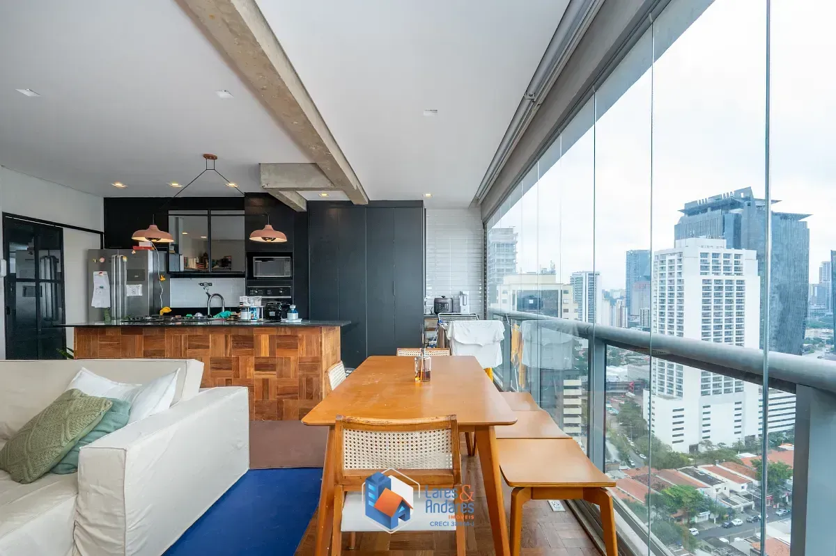 Imagem Apartamento para venda em Santo Amaro com 1 quarto, sendo 1 suíte, 75m²