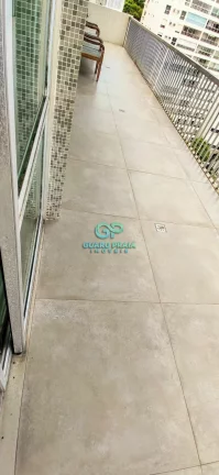 Imagem Apartamento Alto Padrão frente mar.