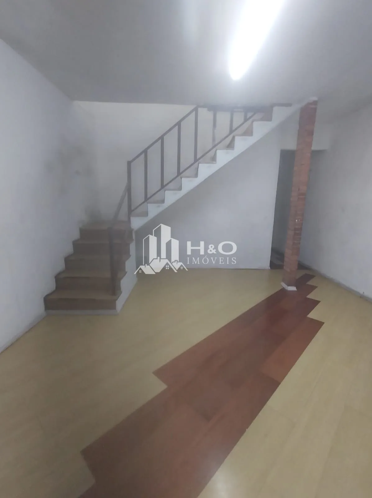 Imagem Sobrado à Venda no Jardim Marília - Espaço e Conforto para sua Família!
