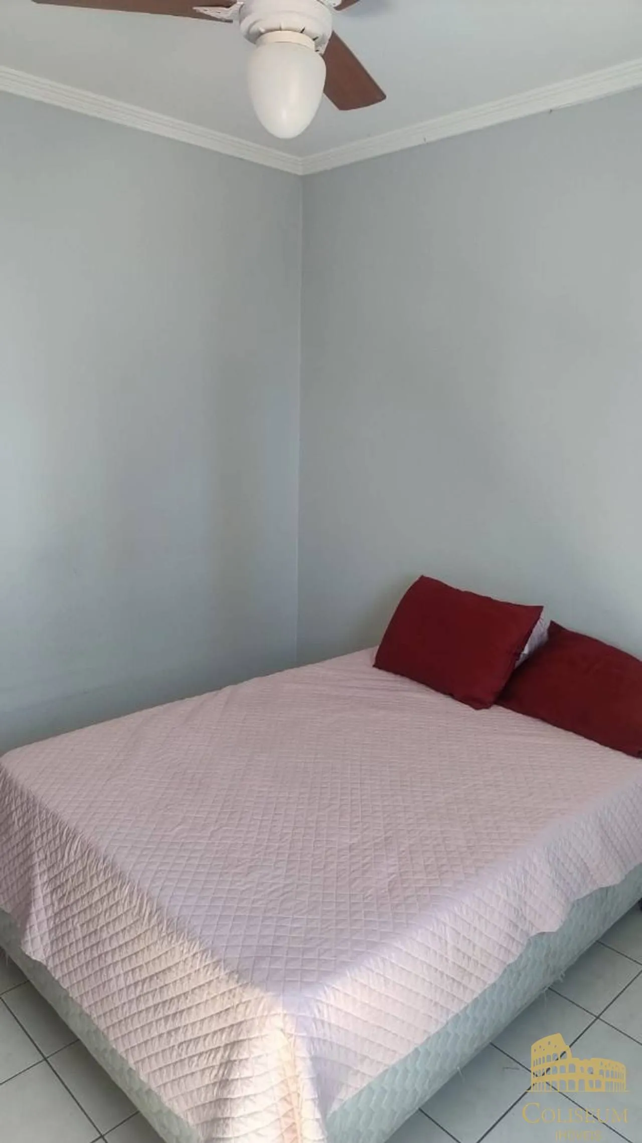 Imagem Apartamento com 2 dormitórios à venda, 71 m² por R$ 429.000,00 - Maracanã - Praia Grande/SP