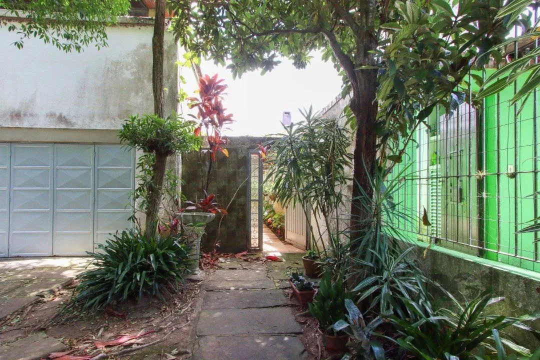 Imagem Casa para Venda - 393m², 4 dormitórios, sendo 2 suites, 4 vagas - Ipanema