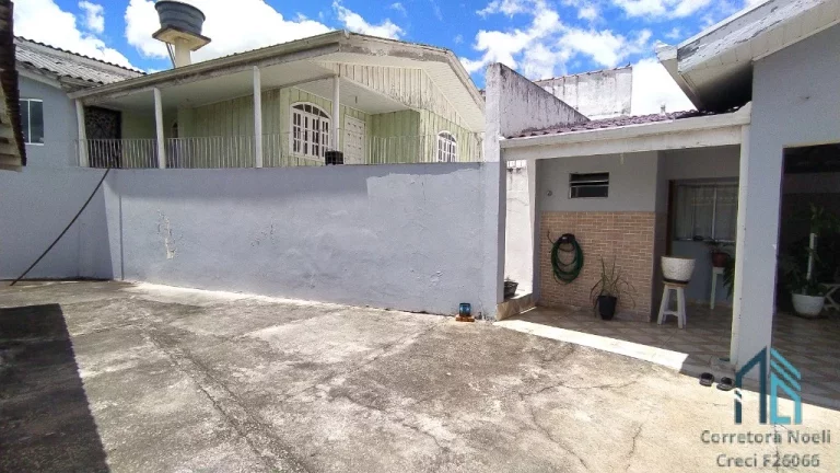 Imagem Casa com amplo quintal, a venda 03 quartos em Colombo PR